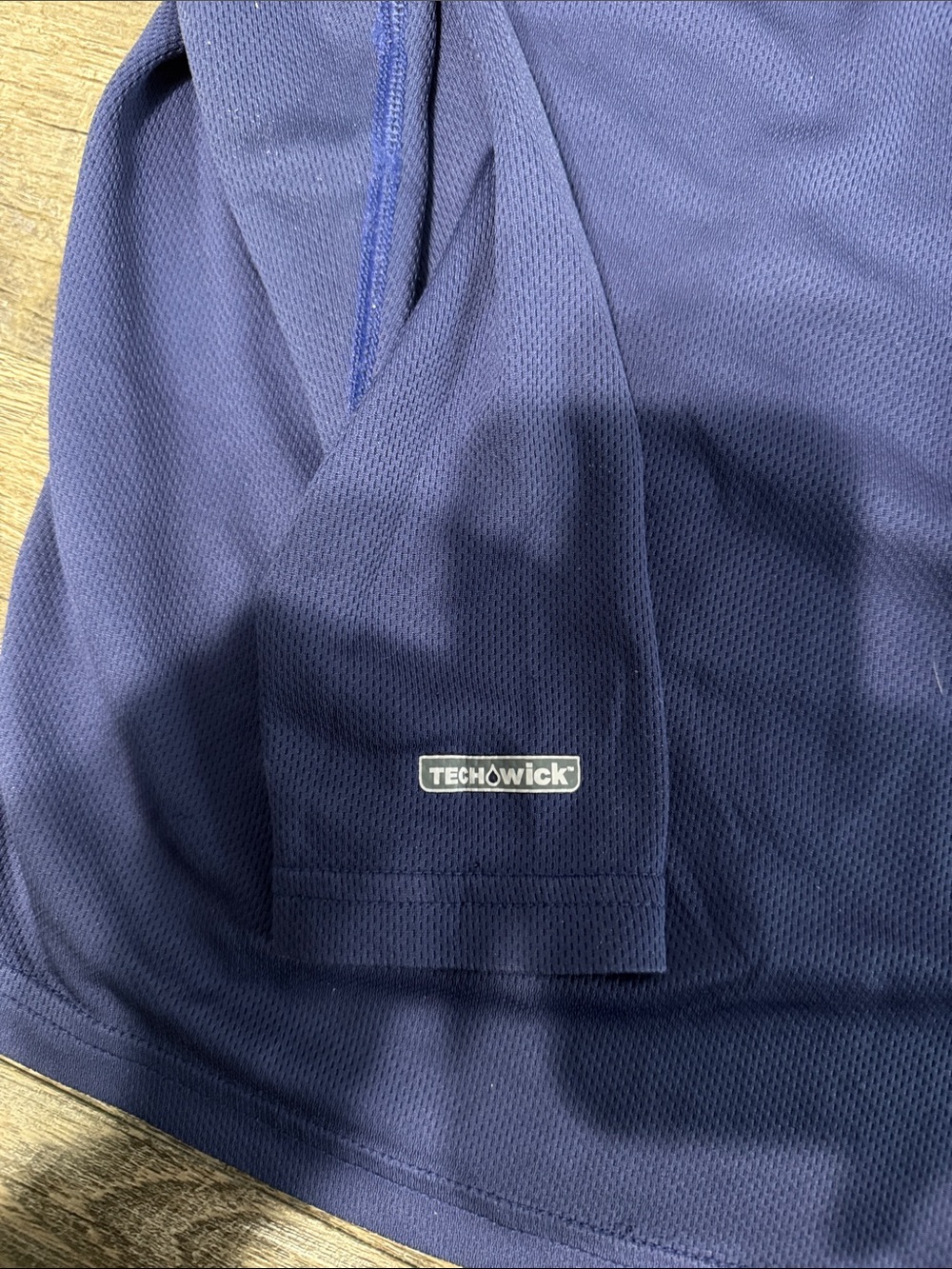 Eastern Mountain Sports EMS Men's Quarter-Zip TechWick Pullover - Picture 7 of 7
